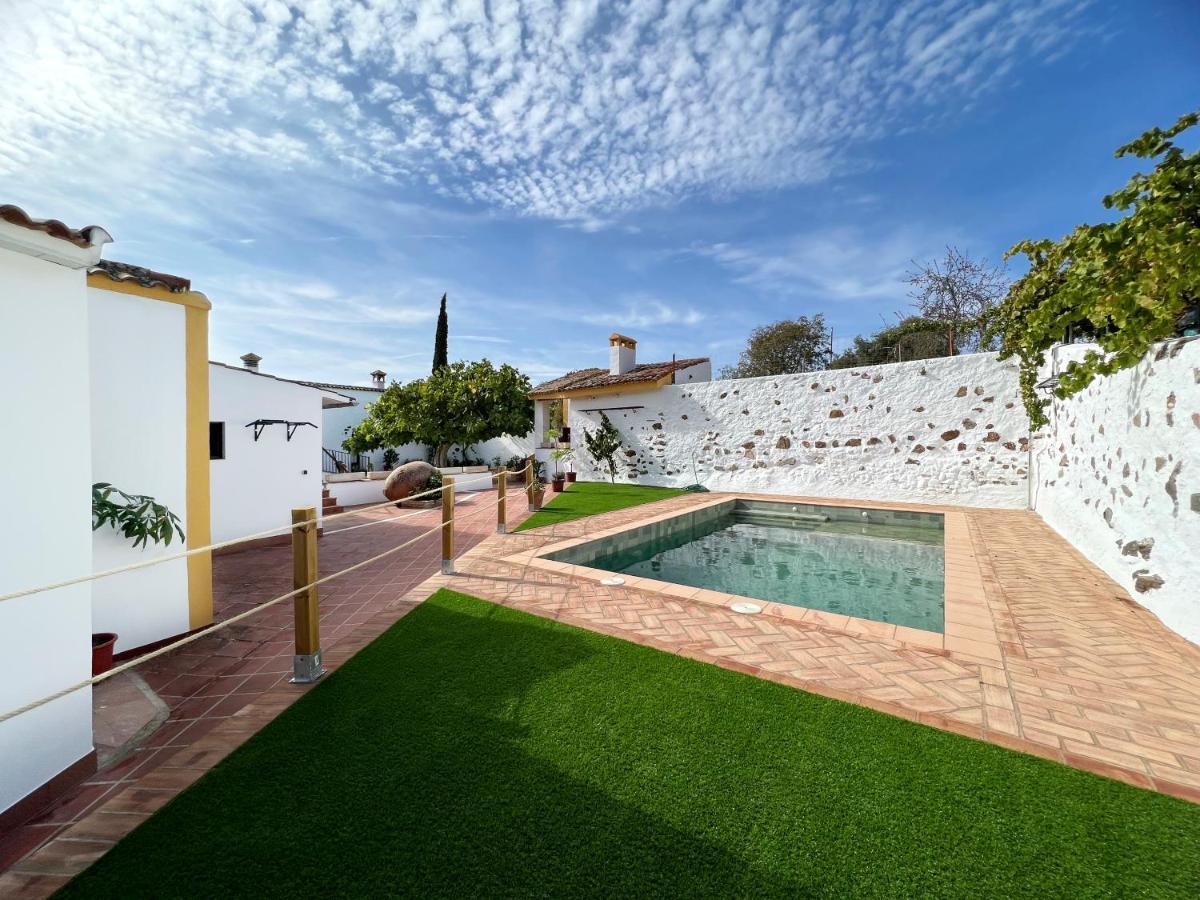 Isla Virgen Villa Villaviciosa de Cordoba ภายนอก รูปภาพ